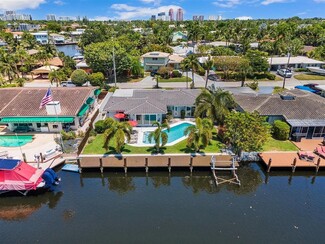 2225 NE 20th Ave, Wilton Manors, FL 33305