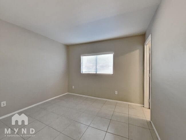 12459 N Pablo St, El Mirage, AZ 85335 - photo 5