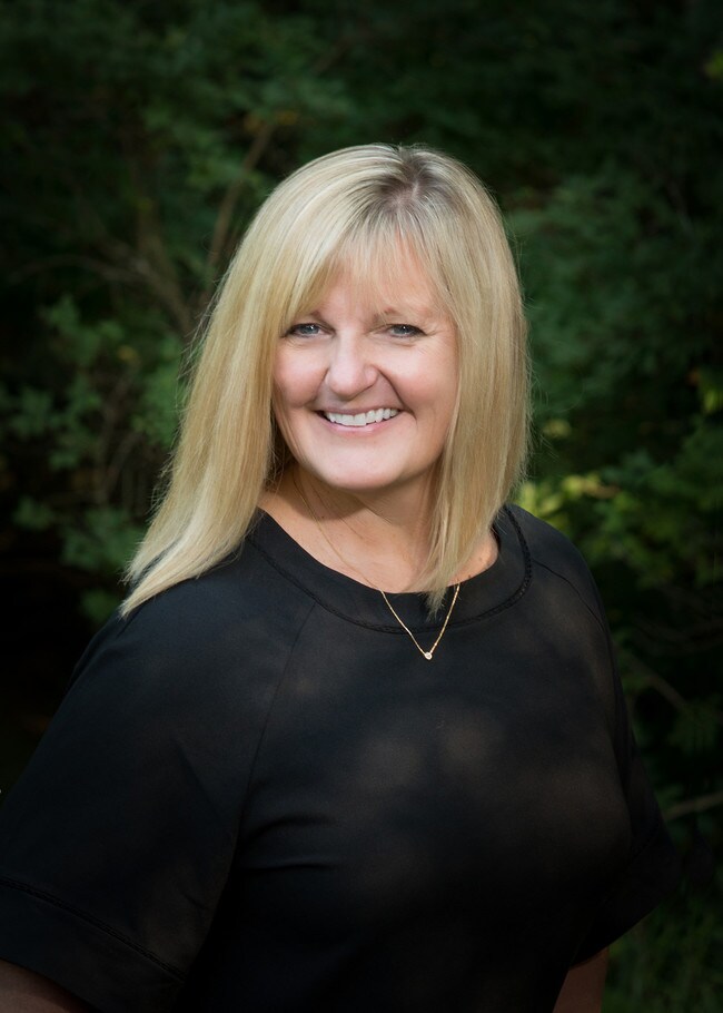 Mary Jo Pung