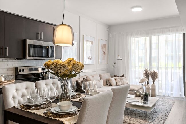 Pine Ridge, West Palm Beach, FL 33413 - photo 5