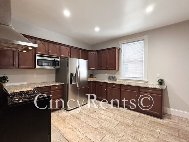 3942 Hazel Ave unit 1, Cincinnati, OH 45212 - photo 7