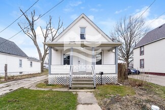 912 E 34th St, Lorain, OH 44055