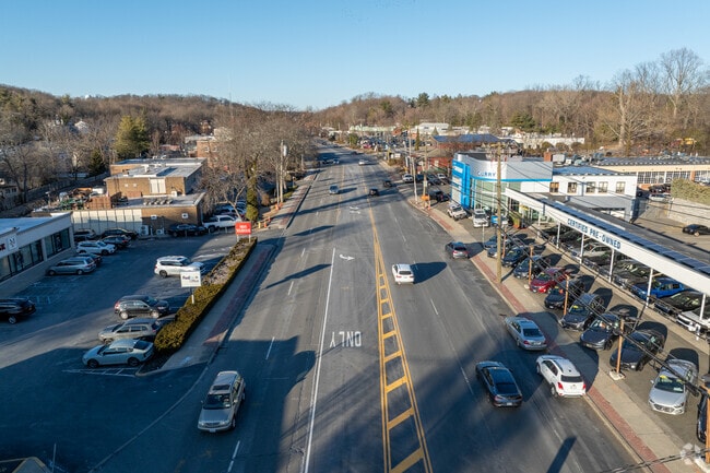 Crestwood is just off Central Park Avenue which is a haven for retail and dining.