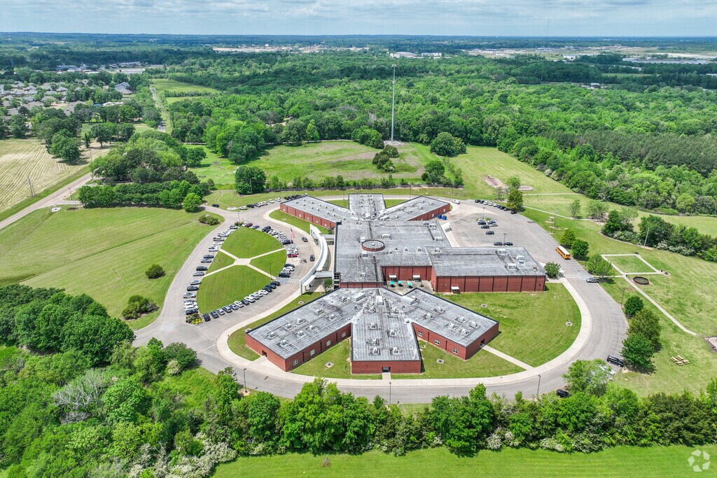 Madison Madison Crossing Elementary is ranked 21 Elementary school in Mississippi.