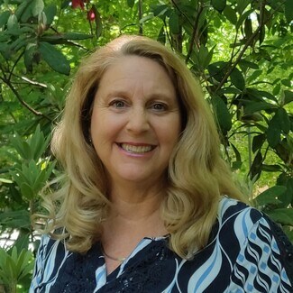 Lynne Stephens