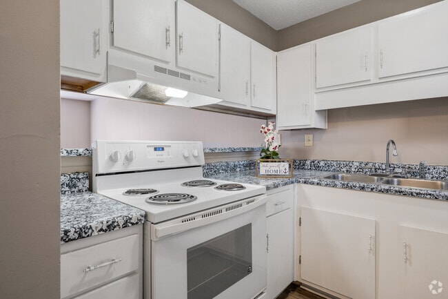 Magnolia Apartments, Montgomery, AL 36111 - photo 7