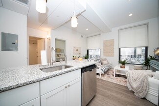 55 Dorrance St, Providence, RI 02903