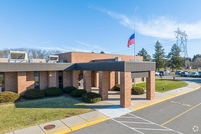 Kenneth N Butz Elementary School sports a 16 to 1 student to teacher ratio.