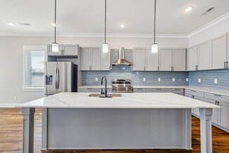 300 Sutton Dr, Spring Hill, TN 37174