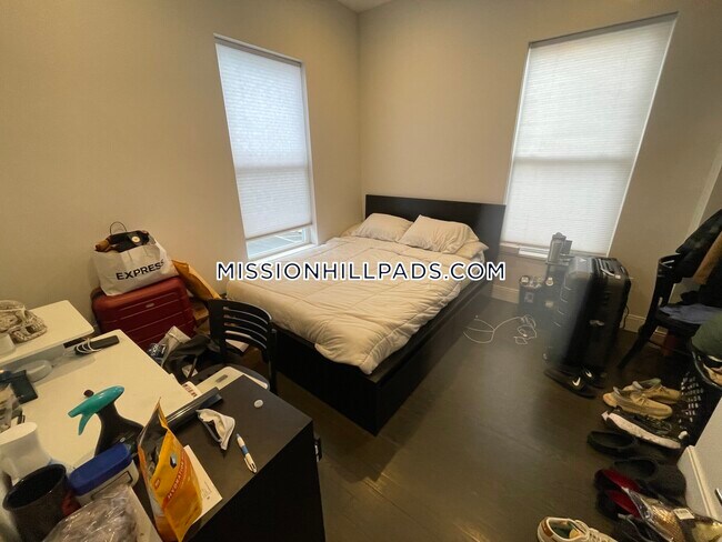78 Forest St unit 1, Roxbury, MA 02119 - photo 5