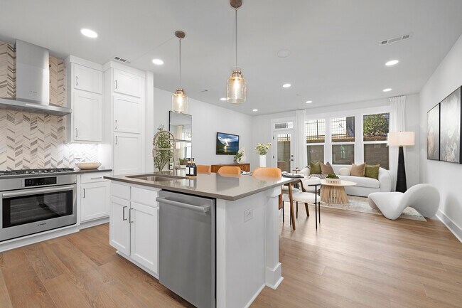 2021 N Salem St unit 37739724, Apex, NC 27523 - photo 3