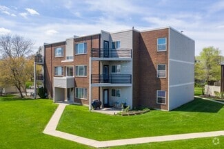 1245 E Prairie Brook Dr, Palatine, IL 60074