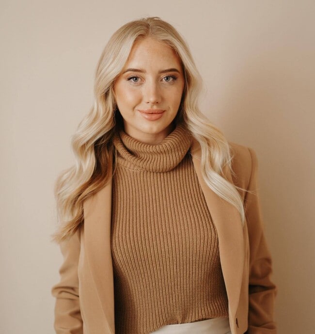 Agent Photo
