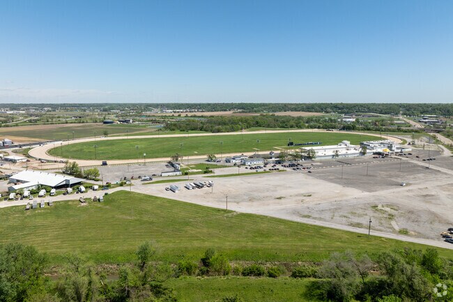 The FanDuel Sportsbook track offers residents of Washington Park a place to have a watch a race.