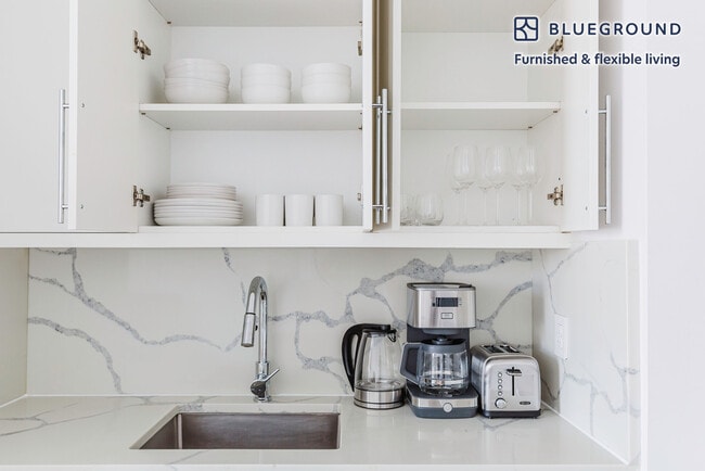 915 W End Ave unit FL14-ID1566, New York, NY 10025 - photo 7