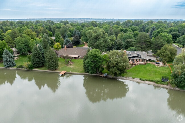There are some larger homes with private docks on the lake in the Parkwood neighborhood.
