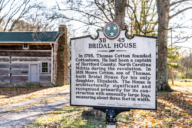 The historic Bridal House built in 1795 is located in Cottontown.