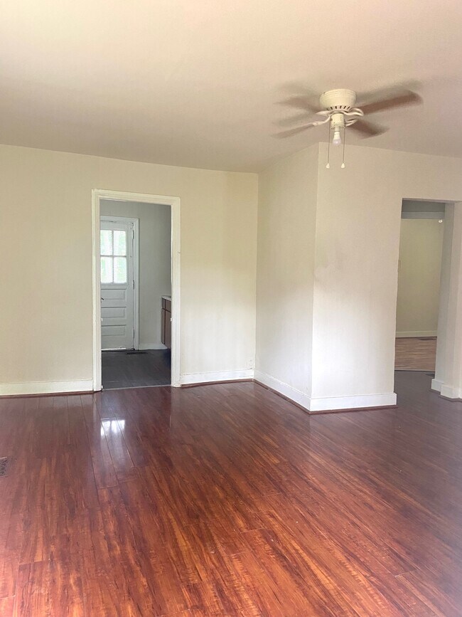 2212 Center Way S, Birmingham, AL 35205 - photo 3