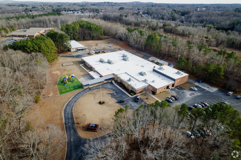 Overview of Luther L. Vaughan Elementary School