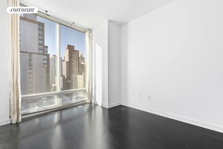 300 E 23rd St, New York, NY 10010