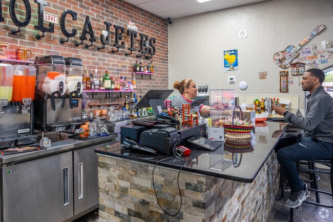 Oakbrook Village has many restaurants available to residents looking for good food.