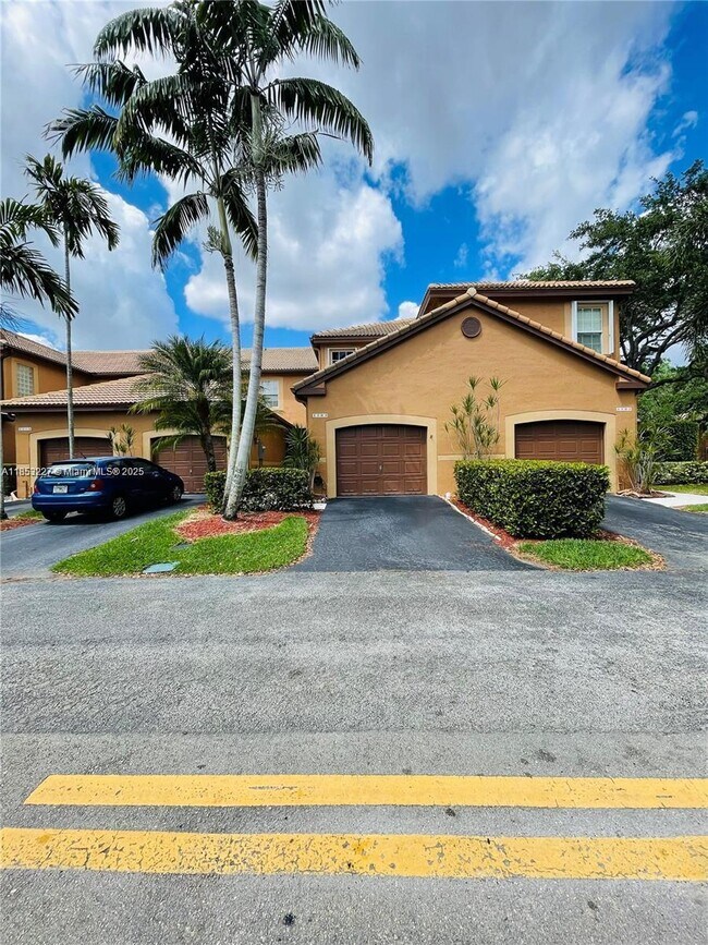 1503 Veracruz Ln, Weston, FL 33327
