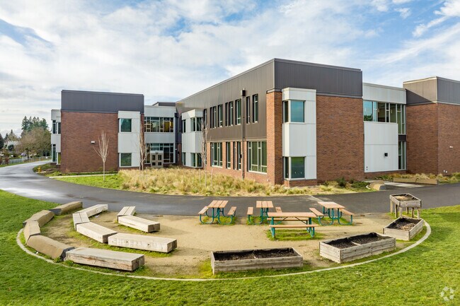 A classroom without walls at the Walnut Grove Elementary Minnehaha, Vancouver, WA.