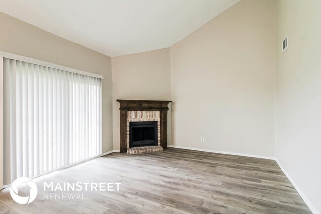 5310 Riverwood Dr, Richmond, TX 77469 - photo 4