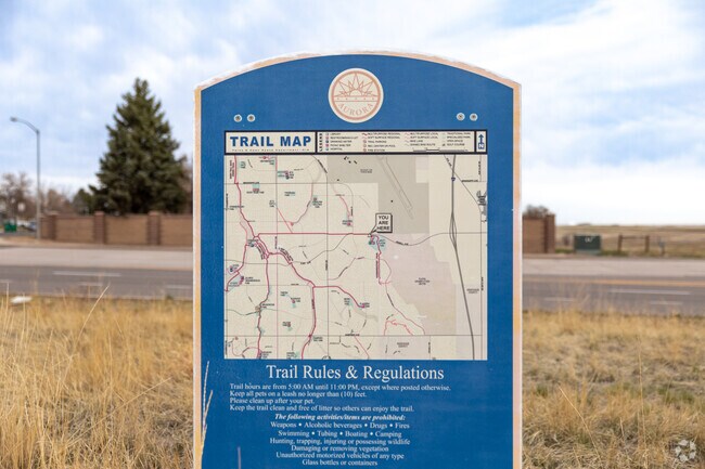 Great Plains Park has many trails for hikers of Sterling Hills to enjoy.
