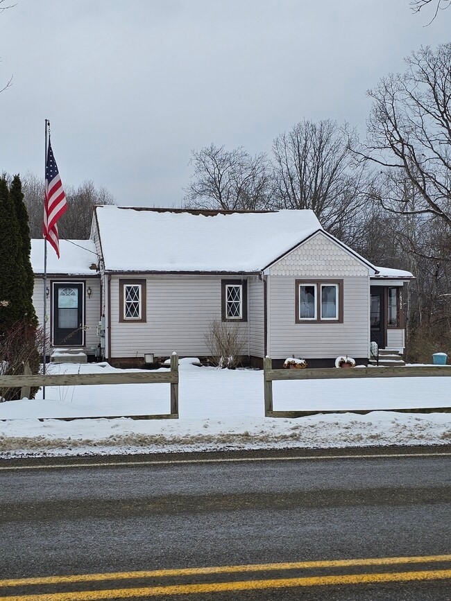 16562 Harmonsburg Rd, Meadville, PA 16335 - photo 3