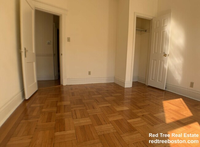 35 Queensberry St unit 6, Boston, MA 02215 - photo 7