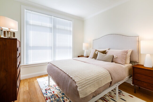 120 Gerry Rd unit 103, Chestnut Hill, MA 02467 - photo 7