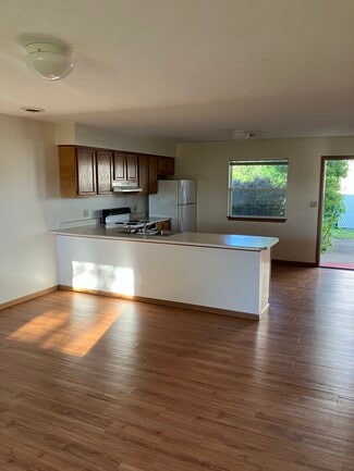 68 E 1st St Unit 2 Bedroom, The Plains, OH 45780