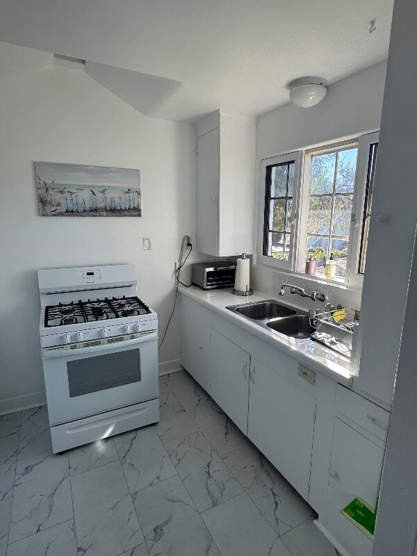 814 Encino Ln, Coronado, CA 92118 - photo 6