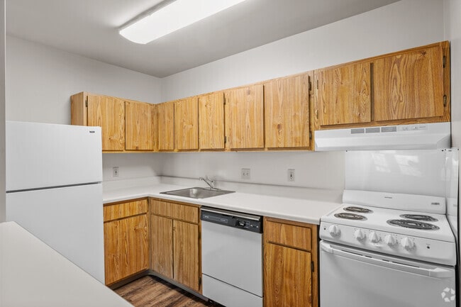 2 BR, 2 BA - 869SF - Rose