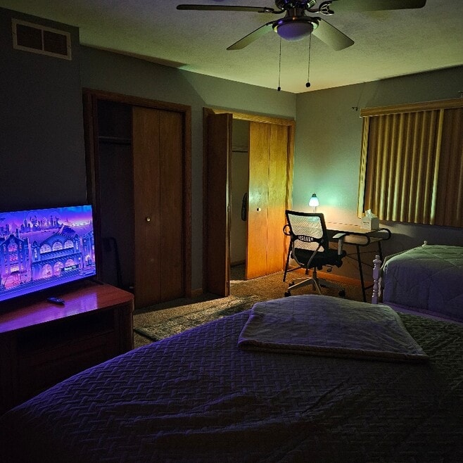 1645 Tanglewood Dr, Akron, OH 44313 - photo 1