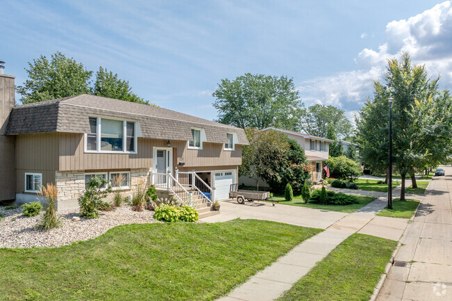Split-level homes can be found throughout Millers Bay.