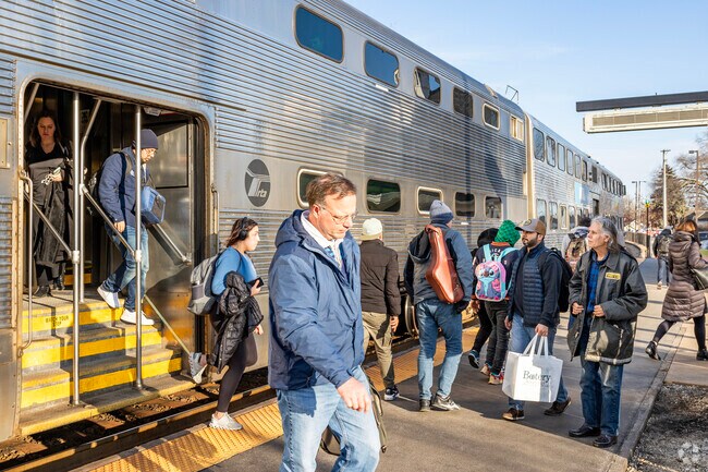 Libertyville's highly active Metra train station brings commuters quickly to and from Chicago.