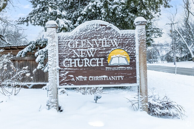Glenview New Church School has approximately 46 endrolled students.