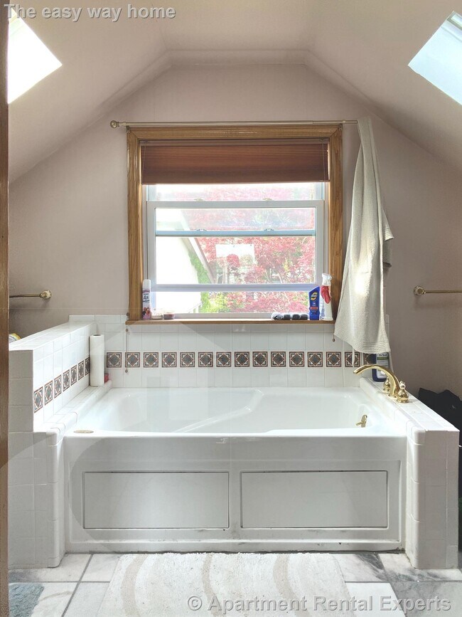 19 Pitman St, Somerville, MA 02143 - photo 4