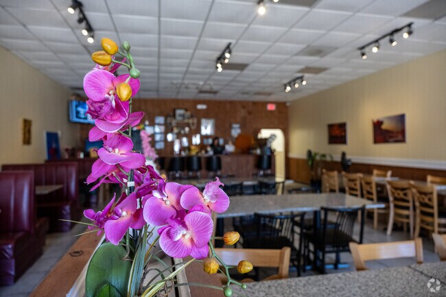 There is so much beauty to be experienced within the Willowhaven neighborhood.