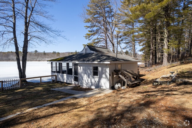 Cozy cottages are common along the shoreline in Waterboro.