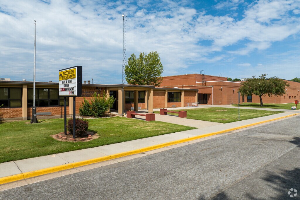 Kids living in Wichita can attend McCollom Elementary School.
