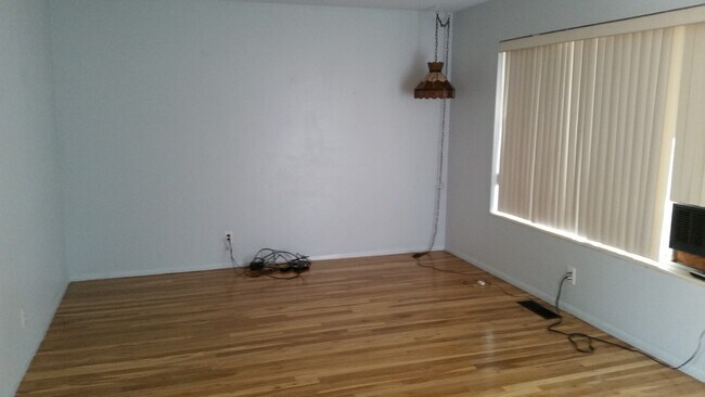 645 Colorado River Blvd unit C, Reno, NV 89502 - photo 2