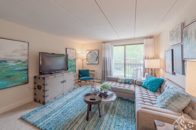 Faxon Commons, Quincy, MA 02169 - photo 3