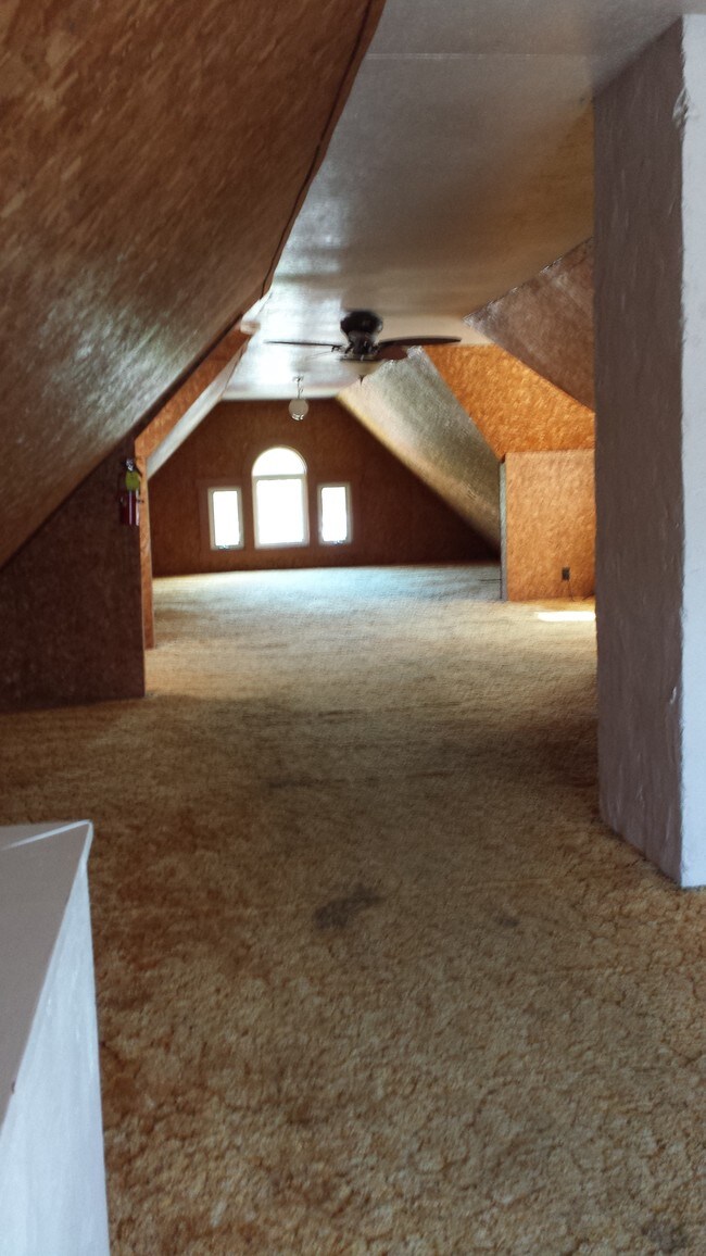 918 Vine St Unit 918, La Crosse, WI 54601