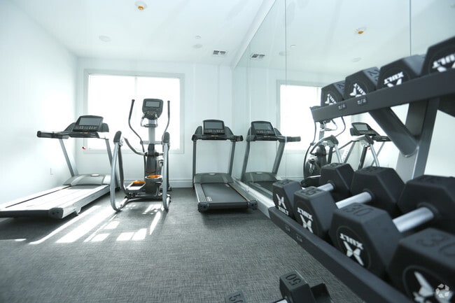 Fortune Square, Red Bank, NJ 07701 - photo 7