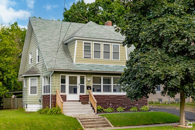 Cozy homes with traditional styling on the north edge of King are near King recreation center.
