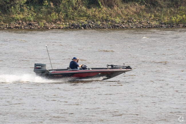 The neighborhoods parks have boat ramps available for scenic water views.