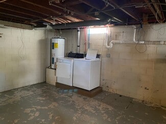 3148 Edgewater Dr, La Crosse, WI 54603